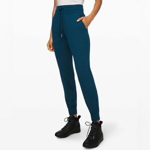 Lululemon Ready To Rulu Pant Womens Joggers Size 8 Night Diver
